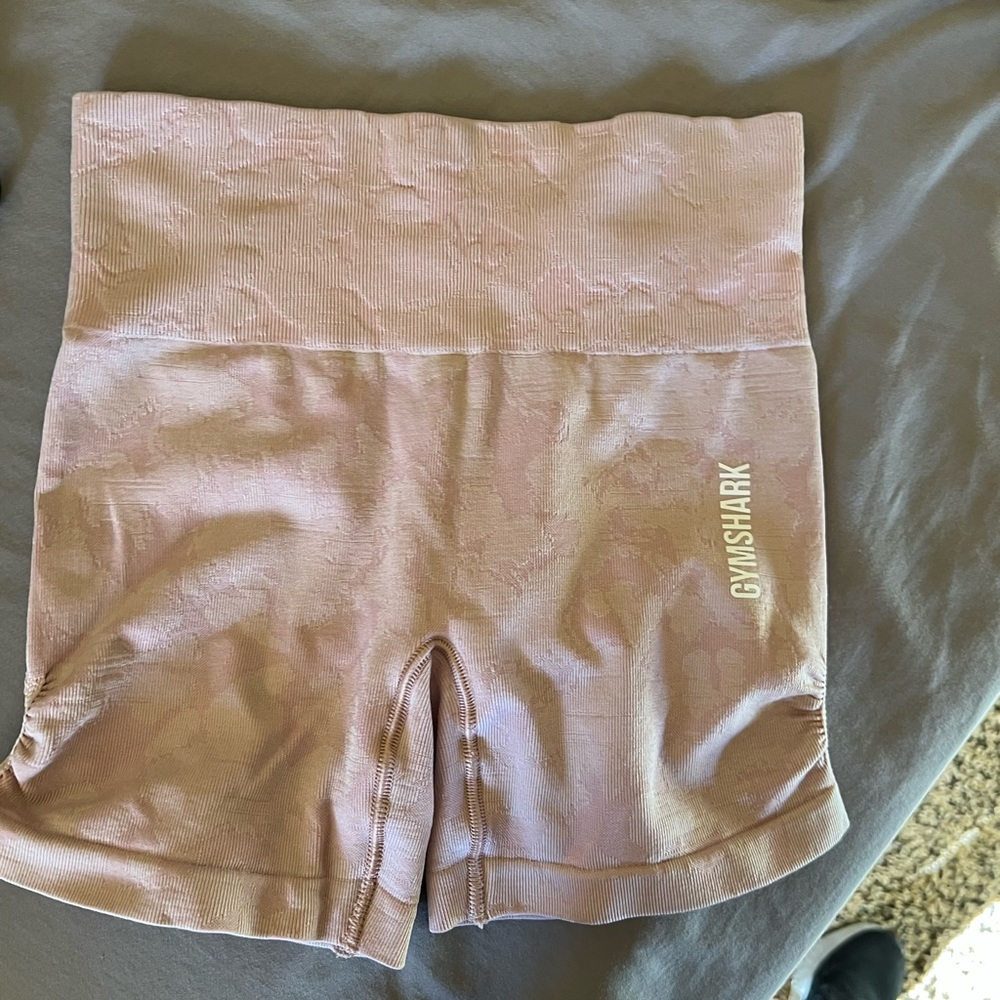 gymshark pink camo shorts